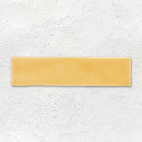 Straw Cosmopolitan Field (wall)