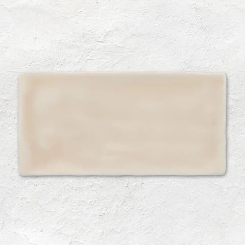 Thebes Cosmopolitan Field (wall)