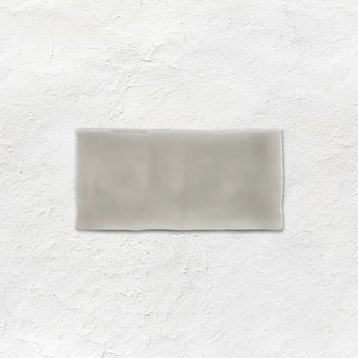 Flint Cosmopolitan Half Tile (above) Flint Cosmopolitan Rail Moulding (middle) Flint Cosmopolitan Half Tile (below)