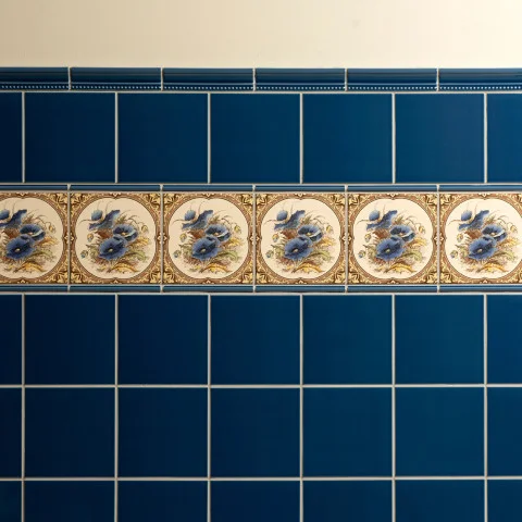 Windsor Blue Hogarth Dado and Windsor Blue Field Tile (above) Windsor Blue Omega Dado and Blue poppies (middle) Windsor Blue Field Tile (below)