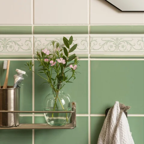 Jade Breeze Acanthus on Brilliant White and Jade Breeze Omega Dado (above) Jade Breeze Field Tile (below)