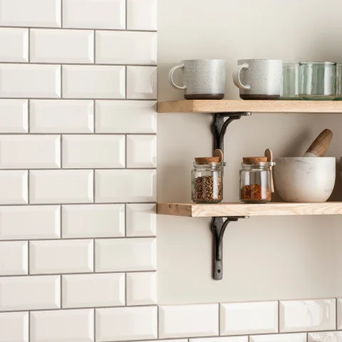 Vintage White Metro Tile and Vintage White Metro Finishing Tile (wall)
