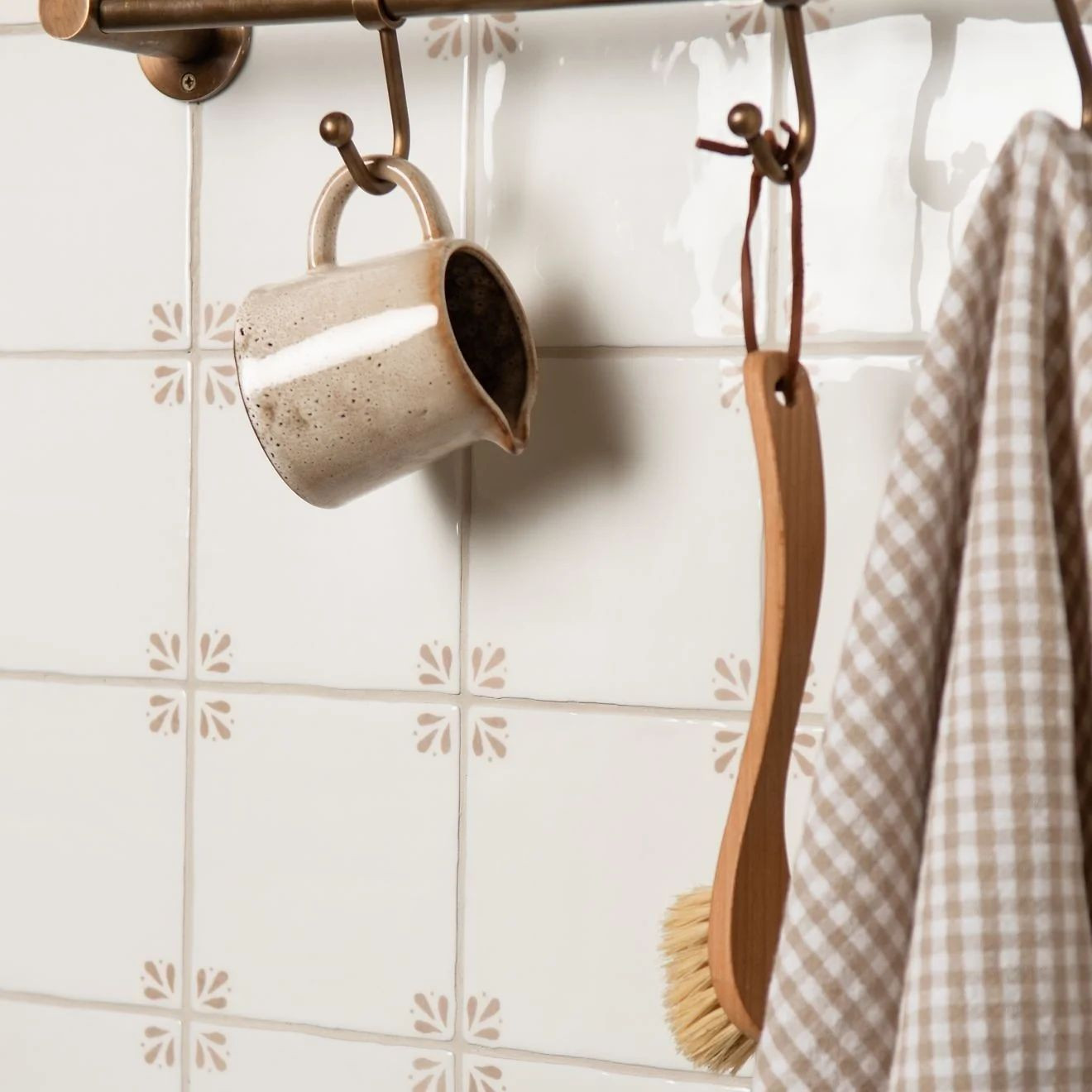 Original_Style_Delft_Cornelia_Taupe_Square_011x