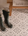 Original_Style_Odyssey_Knightshayes_Light_Grey_on_Chalk_IM-0023626
