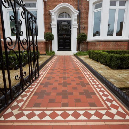 Bespoke_Path_Red_Buff_Brown_Dover_White_1_2