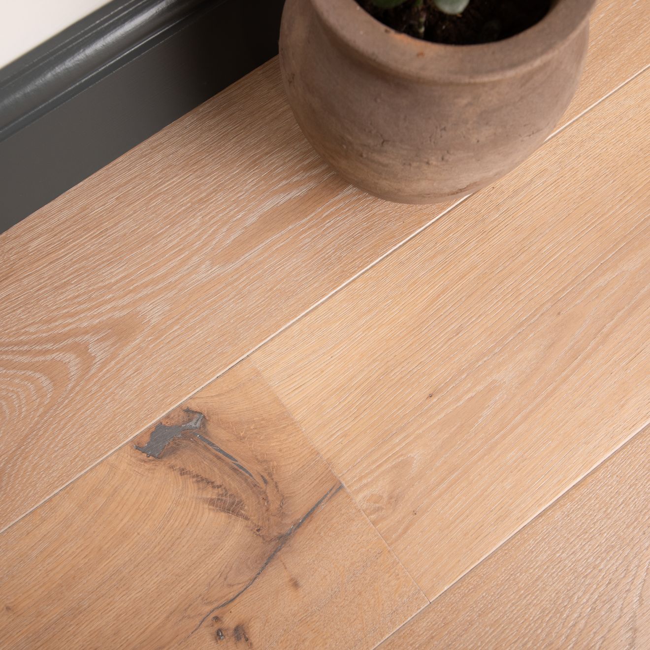 Clay_Rock_Engineered_Wood_Tay_Drift_IM-0033578_04_1