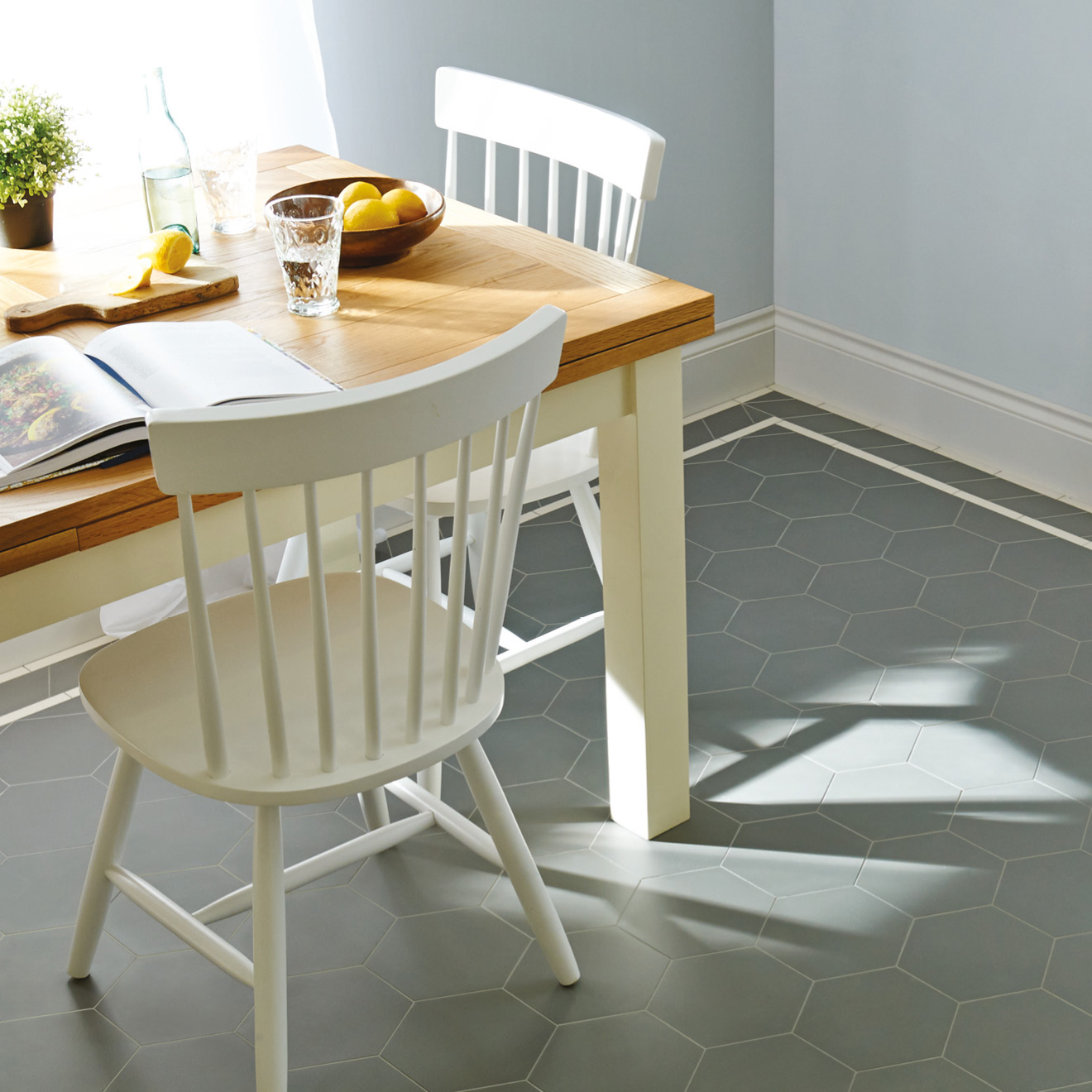Original_Style_VFT_Buckfastleigh_Pattern_in_Revival_Grey