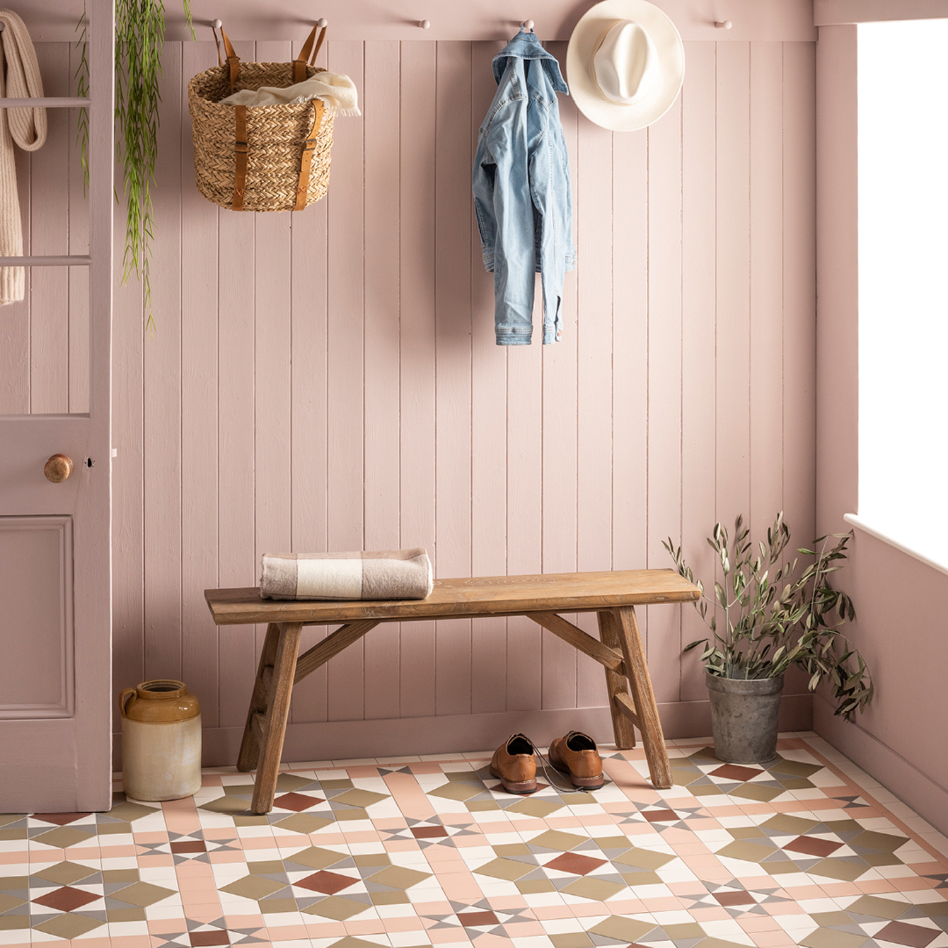 Original_Style_VFT_Chatsworth_in_Carnation_Pink